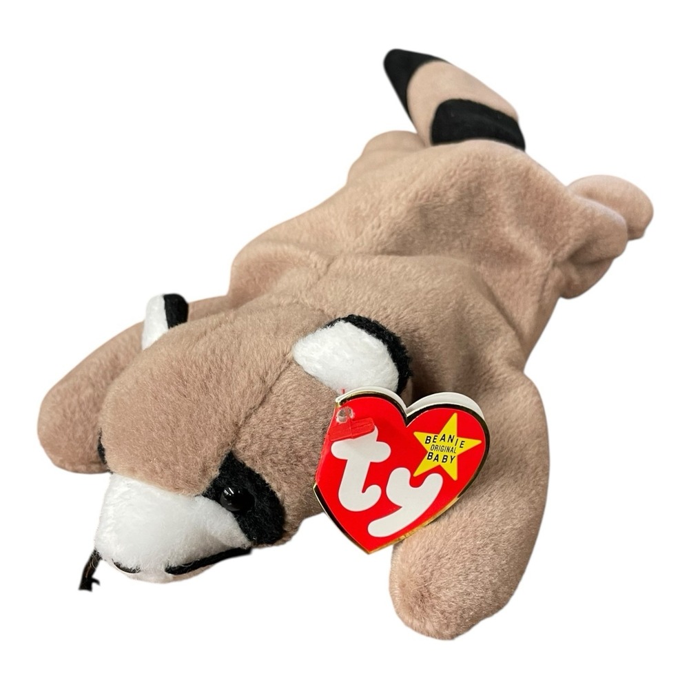 Ty Beanie Baby - Ringo the Raccoon (8 Inch) NEW MWMTs Stuffed‎ Animal Toy
